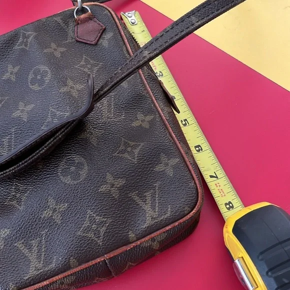 Louis Vuitton cross body Bag vintage - Picture 4 of 12